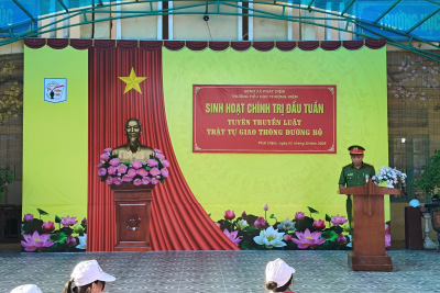 Công an xã Phát Diệm phối hợp cùng Trường Tiểu học Thượng Kiệm đã tổ chức buổi tuyên truyền, phổ biến pháp luật.